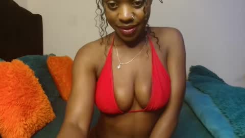 Snapshot of ladasha_montaz chatting on 09.19.25 ladasha online show from 09.19.25