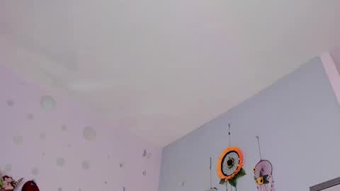 Laden And Juan online show from 12.08.24