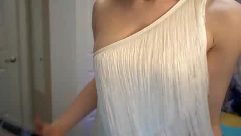 Anna online show from 02.28.25