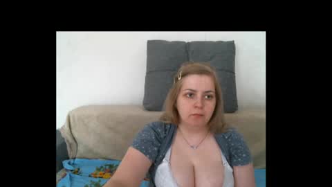 lady cute cat29 online show from 05.18.26