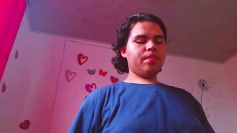 Snapshot of lady_evelynn_ chatting on 12.22.25 Evelynn online show from 12.22.25