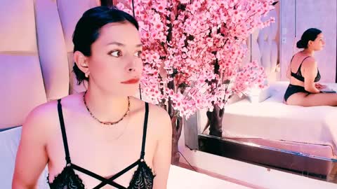 Snapshot of lady_g1 chatting on 03.31.26 online show from 03.31.26