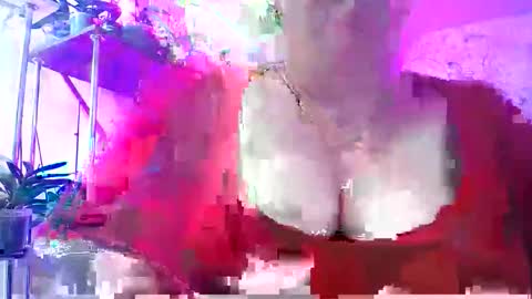 Lady Gloria online show from 11.22.25