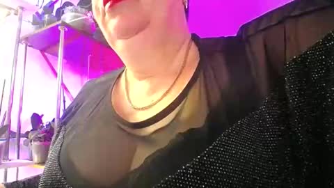 Lady Gloria online show from 01.14.26