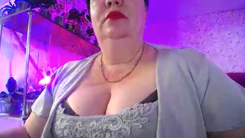 Lady Gloria online show from 05.09.26