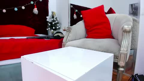 Snapshot of lady_godss chatting on 12.20.24 Lady godss online show from 12.20.24