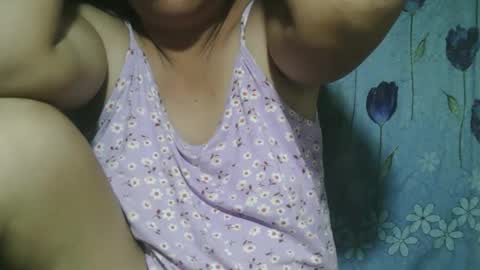 Snapshot of lady_love063 chatting on 09.11.25 lady_love063 online show from 09.11.25