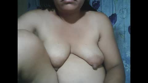 Snapshot of lady_love063 chatting on 11.28.25 lady_love063 online show from 11.28.25