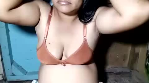 Snapshot of lady_love063 chatting on 03.15.26 lady_love063 online show from 03.15.26