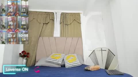 Snapshot of lady_miss___ chatting on 11.05.25 lady_miss___ online show from 11.05.25