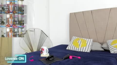 Snapshot of lady_miss___ chatting on 11.16.25 lady_miss___ online show from 11.16.25