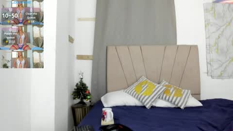 lady_miss___ online show from 12.18.25