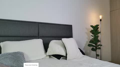    700  1300 -5 online show from 11.28.25