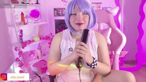 Lady  online show from 04.30.26