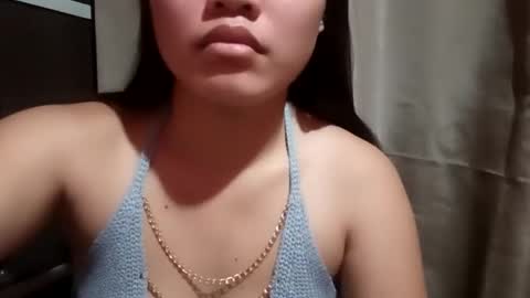 Snapshot of lady_rose19 chatting on 12.14.25 kitty online show from 12.14.25