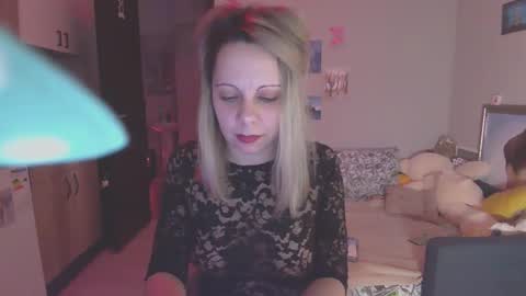 lady_smile69 online show from 03.11.25