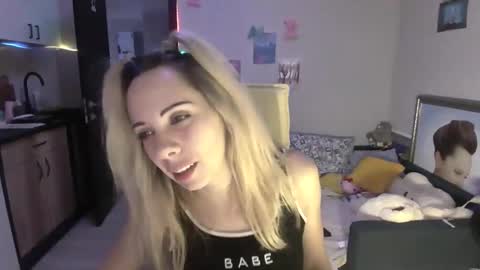 lady_smile69 online show from 10.30.25