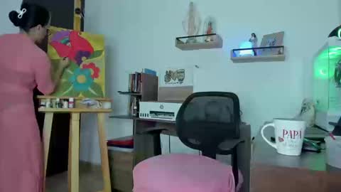 Sophie   online show from 09.23.25