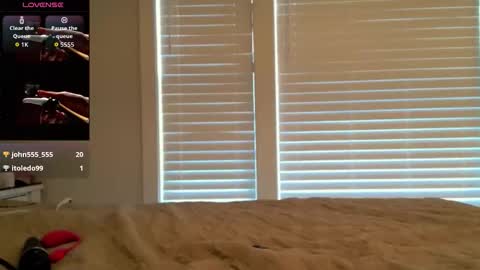 Ladybabs online show from 11.04.25