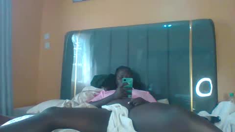 lindah32 online show from 11.11.25