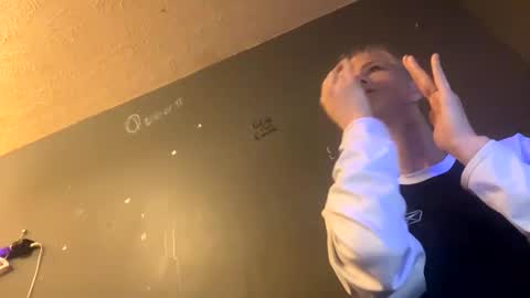 Snapshot of ladybug9097 chatting on 01.07.25 RockStar Couple online show from 01.07.25