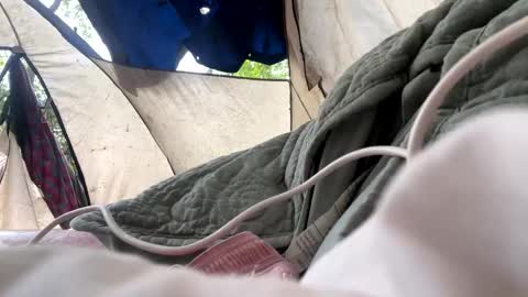 Snapshot of ladybug9097 chatting on 09.11.25 RockStar Couple online show from 09.11.25