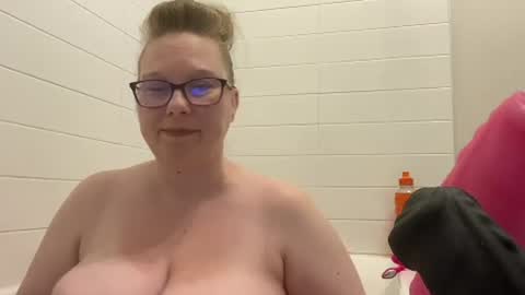 LadyCherieLynn online show from 06.17.26