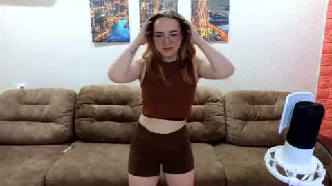 Snapshot of ladydary chatting on 07.03.26 Hello im May online show from 07.03.26