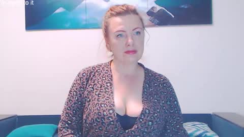 Snapshot of ladyelizabeth777 chatting on 09.18.25 Beth online show from 09.18.25