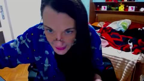 LadyLHoty online show from 04.22.26