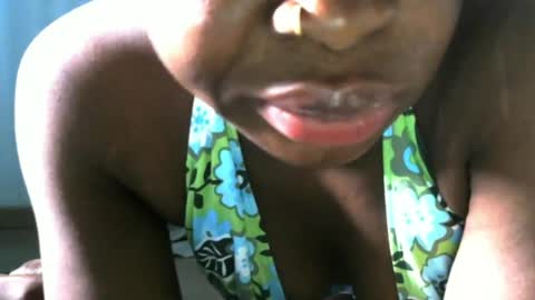 Snapshot of ladylilasexy chatting on 05.27.26 sexylila online show from 05.27.26