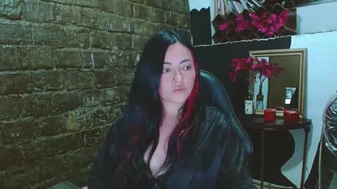 Snapshot of ladylunatikka chatting on 04.28.26 ladylunatikka online show from 04.28.26