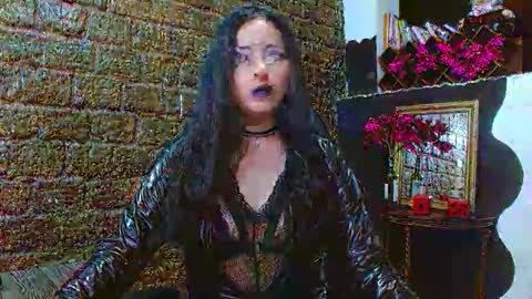 Snapshot of ladylunatikka chatting on 05.19.26 ladylunatikka online show from 05.19.26
