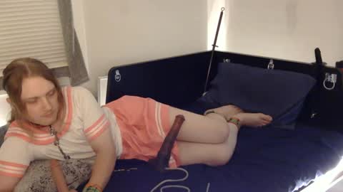 Snapshot of ladymeep chatting on 09.24.25 ladymeep online show from 09.24.25