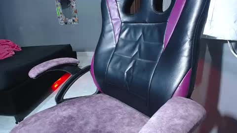 ladynemesis00 online show from 10.20.25