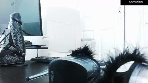 Snapshot of ladyperfection chatting on 09.15.25 MistressMILA online show from 09.15.25