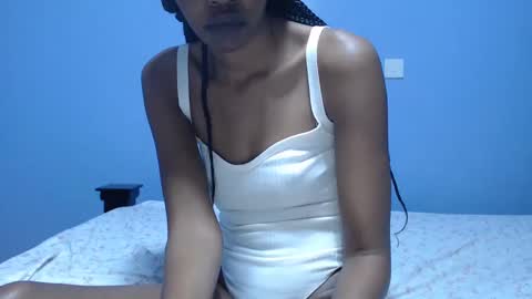 ladyqeeen online show from 02.26.25