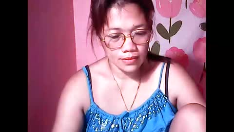 Snapshot of ladysweet4u69 chatting on 06.08.26 ladysweet4u69 online show from 06.08.26
