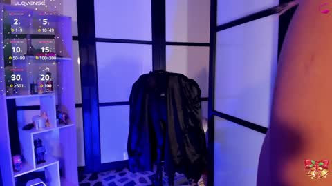 Lady  online show from 12.18.24