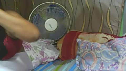 Snapshot of ladyxsnakes chatting on 02.01.25 LadyXSnakes online show from 02.01.25