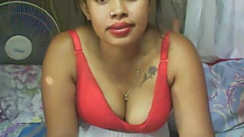 Snapshot of ladyxsnakes chatting on 02.02.25 LadyXSnakes online show from 02.02.25