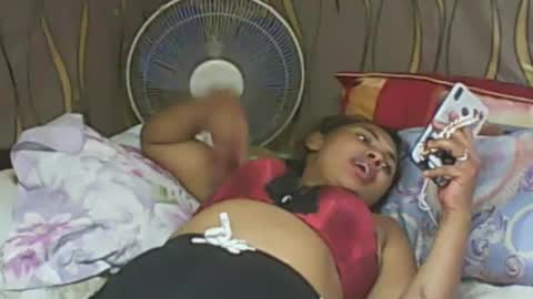 Snapshot of ladyxsnakes chatting on 02.07.25 LadyXSnakes online show from 02.07.25