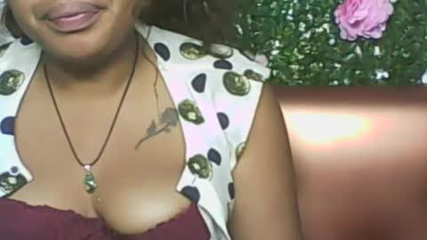 Snapshot of ladyxsnakes chatting on 10.01.25 LadyXSnakes online show from 10.01.25