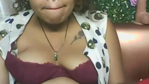 Snapshot of ladyxsnakes chatting on 10.05.25 LadyXSnakes online show from 10.05.25