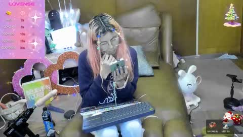 Skinnygirl online show from 10.19.25