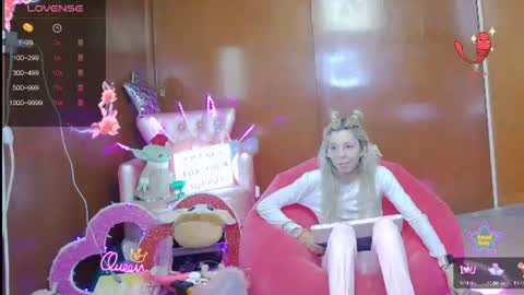 Snapshot of laflakita21 chatting on 06.16.26 Skinnygirl online show from 06.16.26