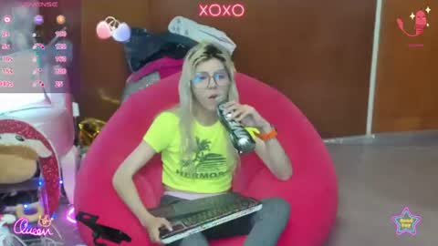 Skinnygirl online show from 07.31.26