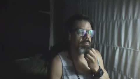 La Genova esta Dura beard boy male dick mastubate latinosexy latinohot latino glasses mature strong stronglegs online show from 05.07.26
