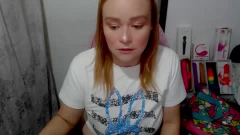 Snapshot of lahurent_weed420 chatting on 12.09.24 paola and a guest lol online show from 12.09.24