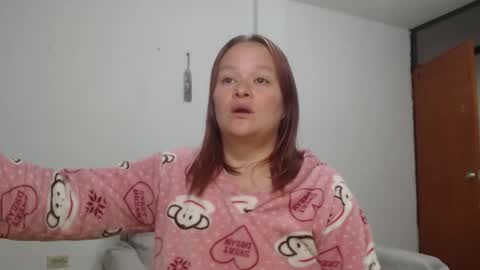 Snapshot of lahurent_weed420 chatting on 09.26.25 paola and a guest lol online show from 09.26.25